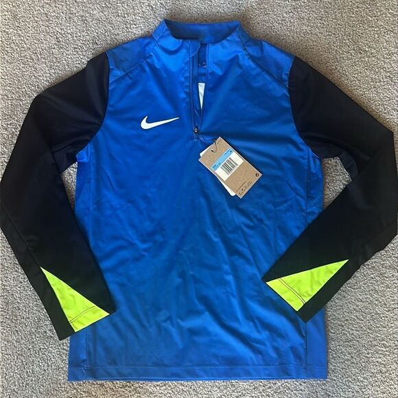Nike Unisex Youth Storm Fit Strike 24 Drill Top!